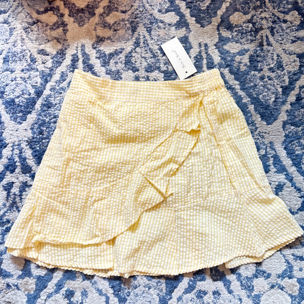 Yellow skirt NWT